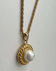 Pearl Pendant Necklace